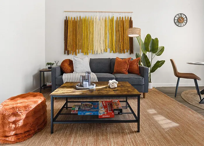 Modern Retreat Near Asu & Downtown Tempe